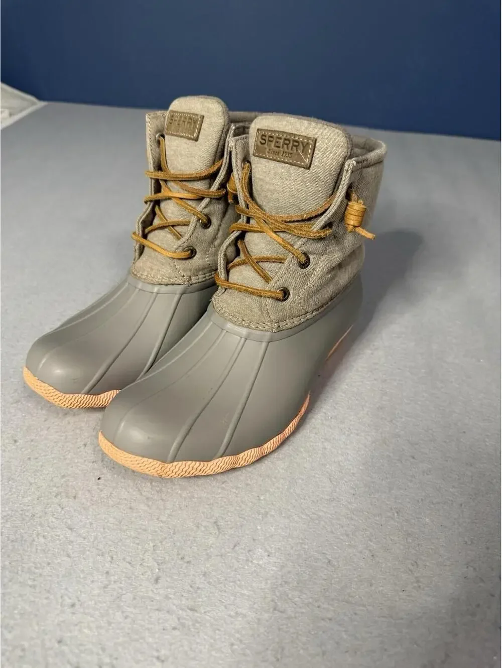 Sperry Saltwater Canvas Duck Boots Womens‎ 8 Grey Tan Coral STS85226 Waterproof